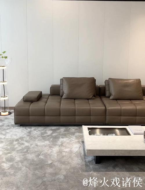 国产伦孑沙发：奢华舒适的午休精品推荐